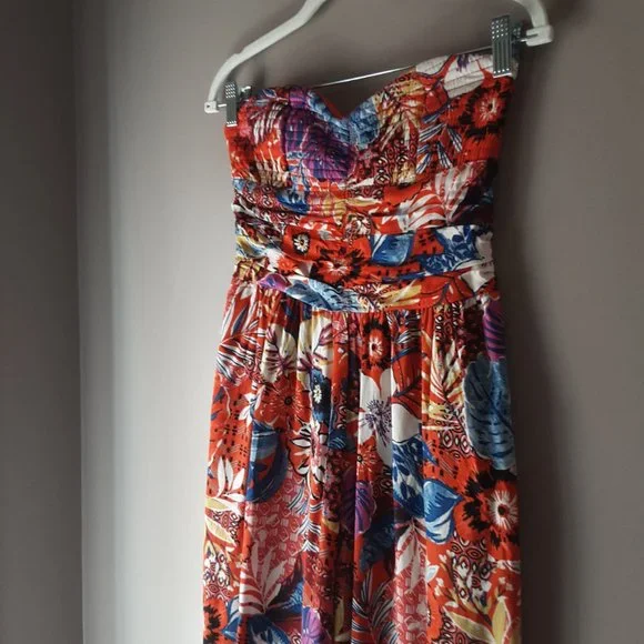 New! BOG Collective Strapless Floral Jumpsuit Romper, Cute Comfy Tropical Flowy - Picture 6 of 15